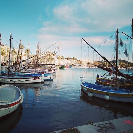 T 2 A 5 Mn A Pied De La Mer Sanary-sur-Mer Exterior foto
